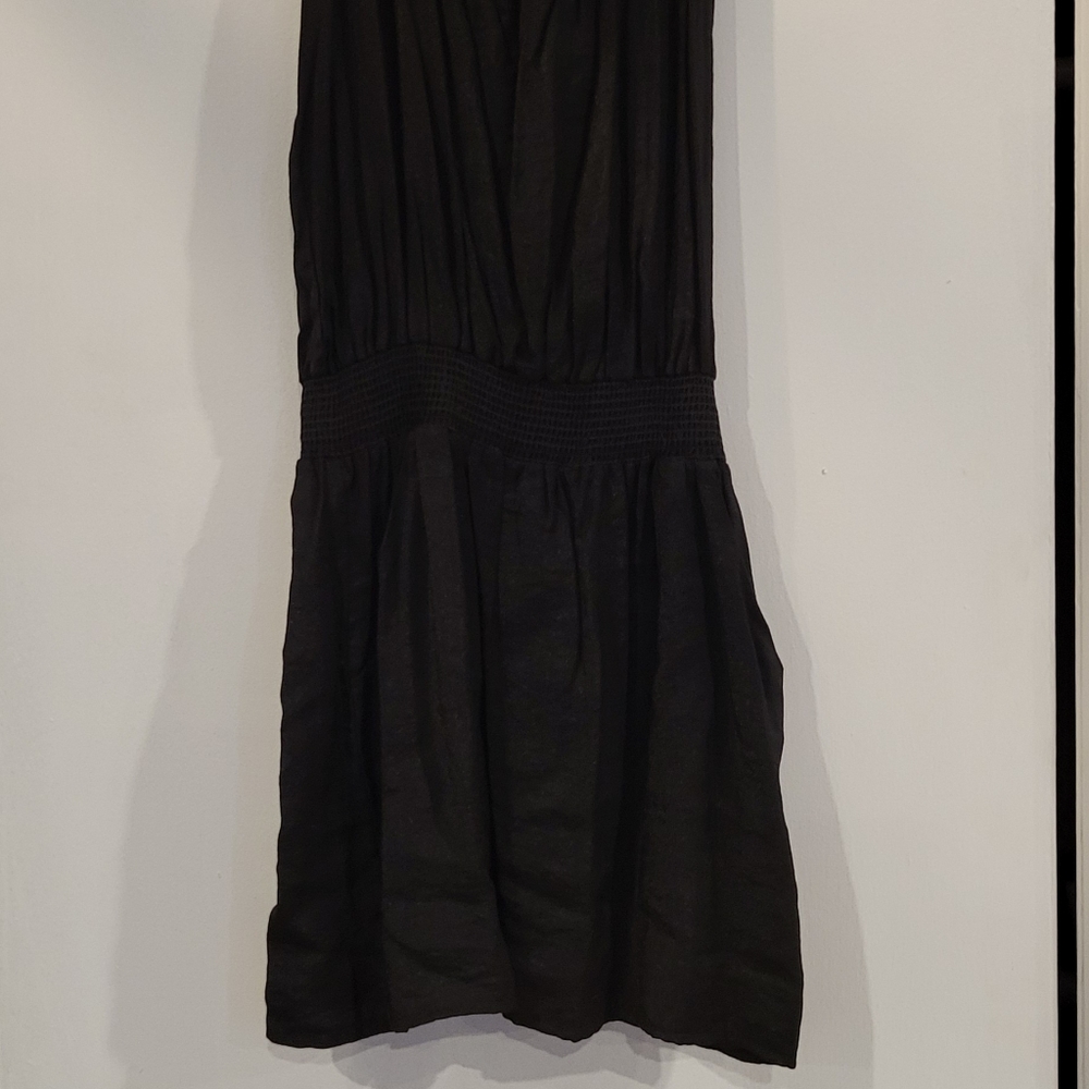 LBD - Picture 2 of 4